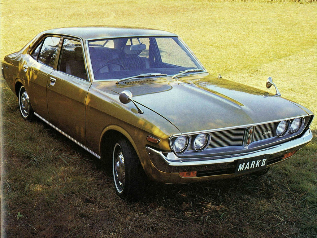 Toyota Mark II (MX10, RX10, RX11, RX12) 2 поколение, седан (01.1972 - 07.1974)
